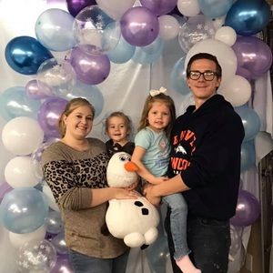 Meet your Posher, Cayli